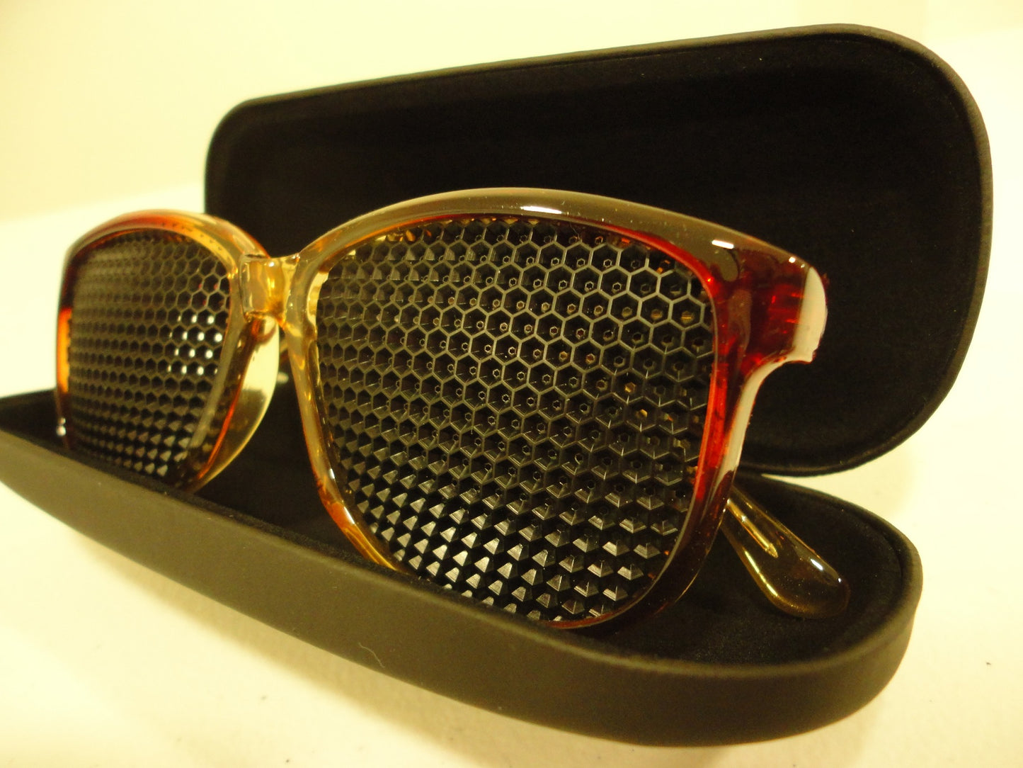 Gafas Reticulares Hexagonales - Colombia